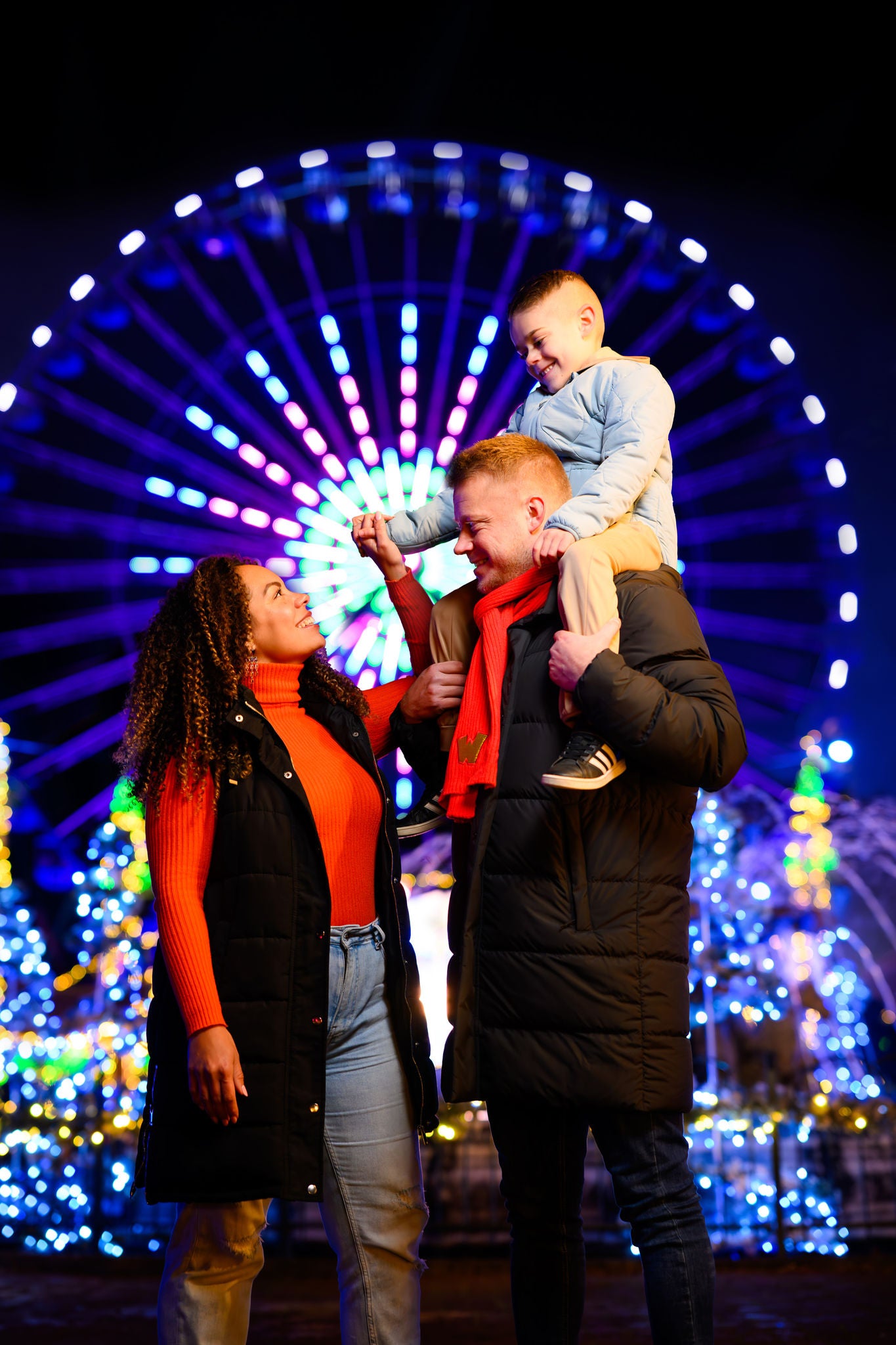 Experience Bright Nights rides with lights during the Kerstvakantie.